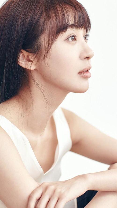 杨颖吃瓜流口水,口水直流，引发网友热议